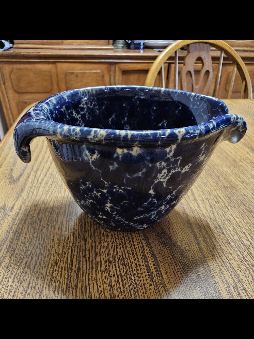Bennington Potters 1880 Vermont Blue Spongeware Pouring Bowl Spout Mixing Batter